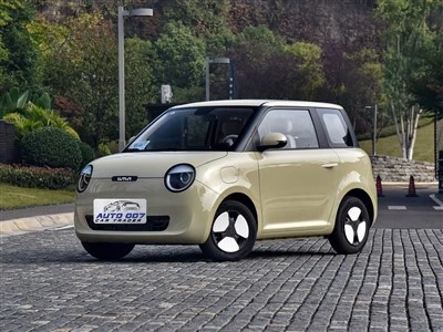 Samochód elektryczny Changan Lumin